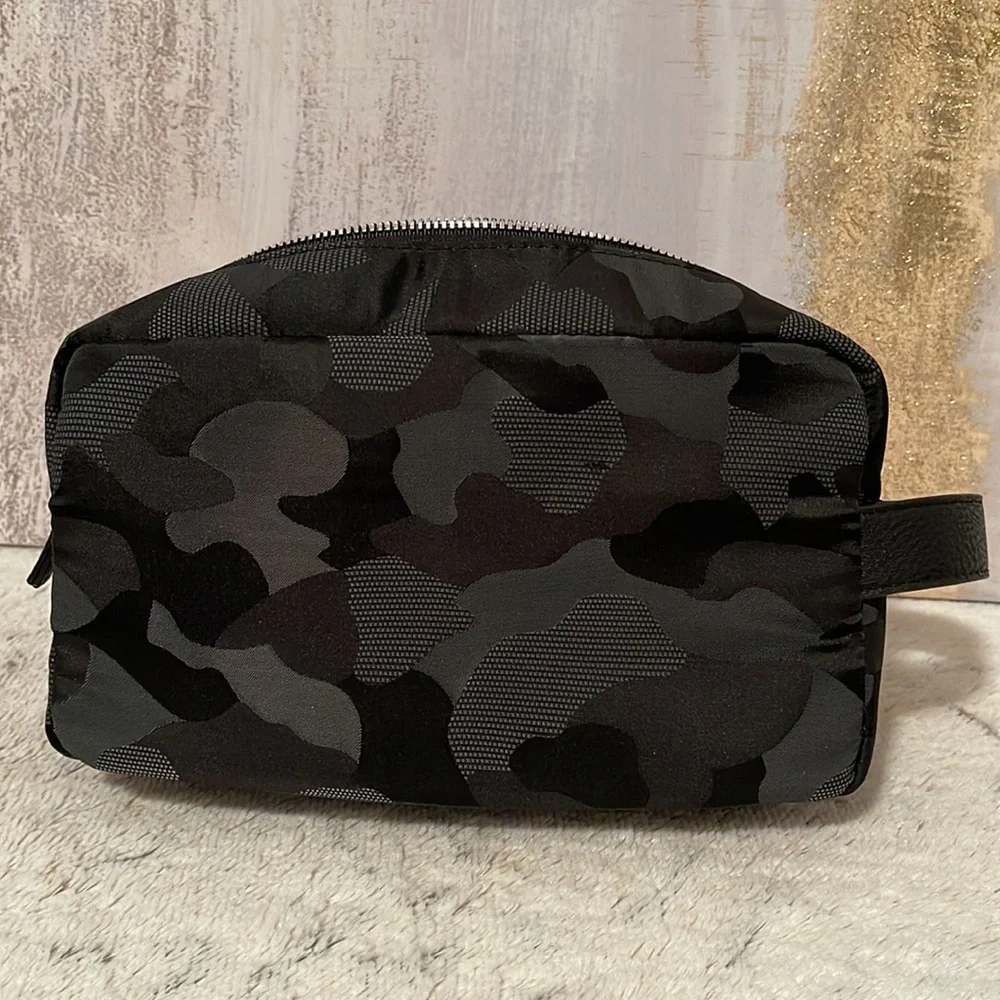 Steve Madden camo double pocket cosmet 👨🏻🎁😍 - Picture 6 of 8